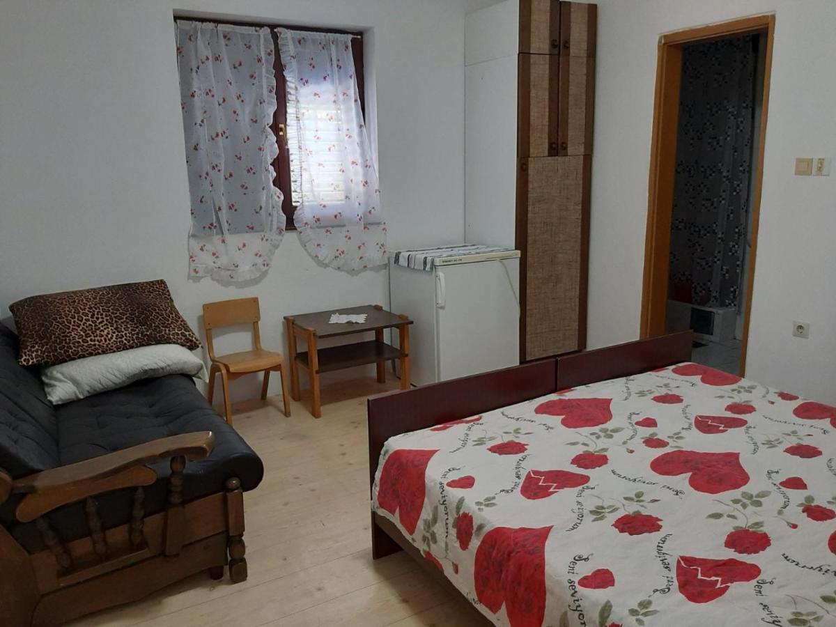 Hotel Vila Umicevic à Bijela Extérieur photo